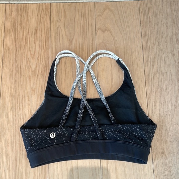 Lululemon, ombré sports bra - Picture 2 of 2